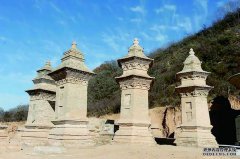 中条山上多风景西侯度遗