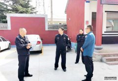<strong>芮城交警大队长李保国督查“两节”交通</strong>